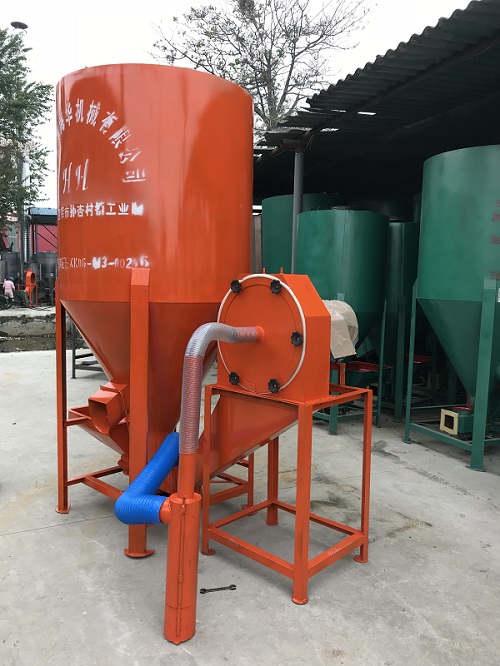 小型飼料粉碎機(jī)、制粒機(jī)在飼料生產(chǎn)中的關(guān)鍵功能與價(jià)值